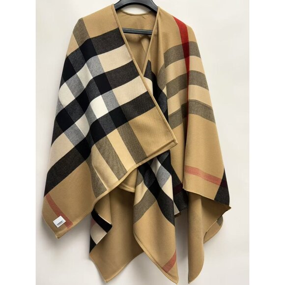 Burberry Women’s Charlotte Reversible Solid Check Wool Cape Camel 4029406 - Picture 8 of 10